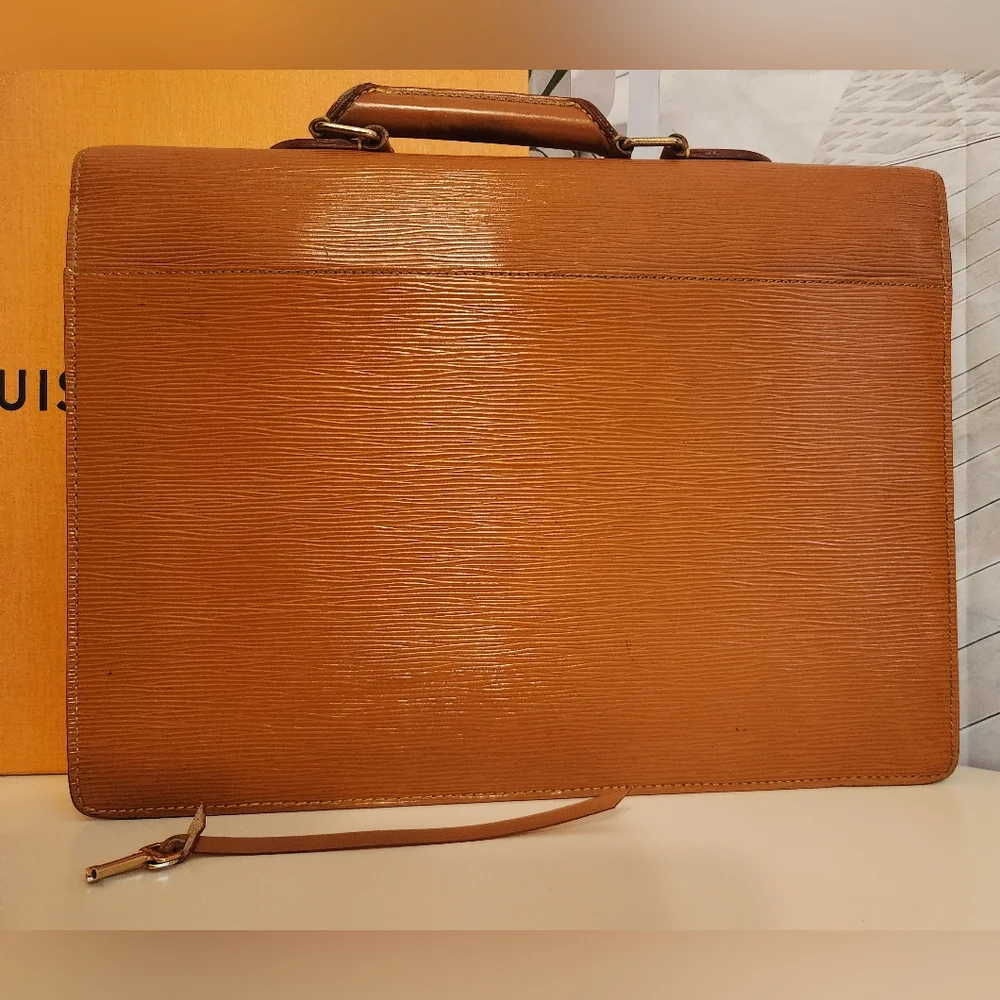 LV Serviette Conseiller Epi Briefcase.Excellent Condition..Minor Callouts! - Picture 2 of 16